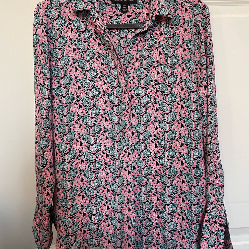 Stylish Pink and Blue Patterned Woman